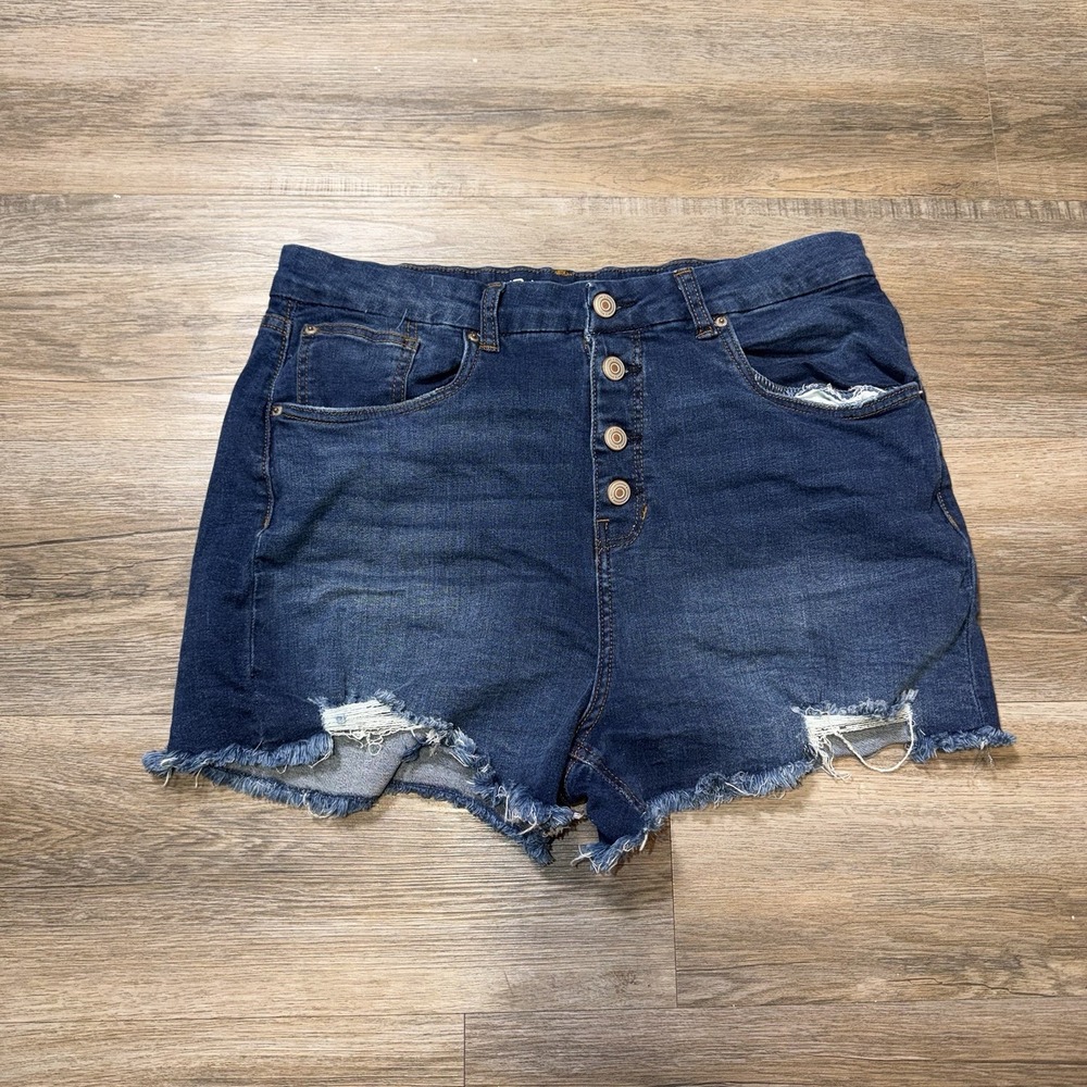 No Boundaries Denim Shorts Juniors 19 Button Fly High-Rise Distressed Cut-Off